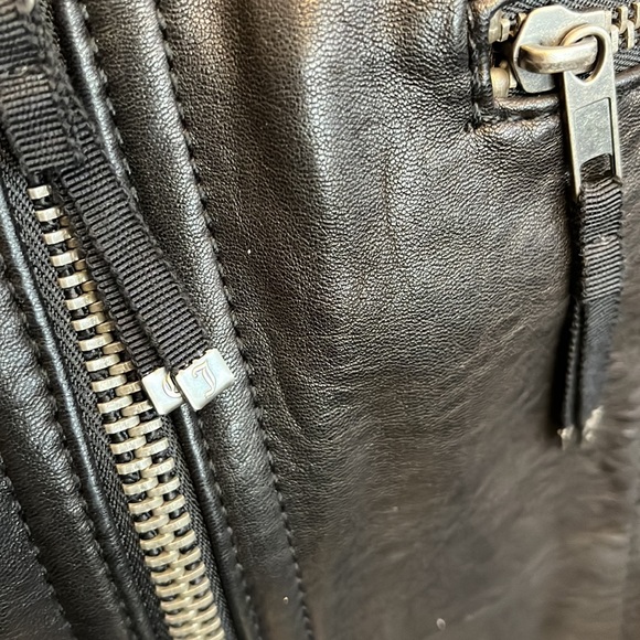 Juicy Couture genuine leather jacket - Picture 9 of 9